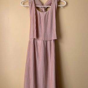 H&M Blush nude sleeveless pleated dress .sz 2